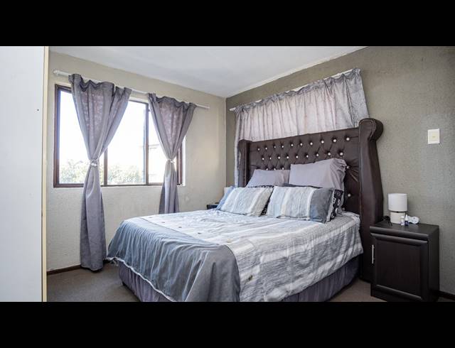2 BEDROOM APARTMENT FOR SALE IN MONTCLAIR